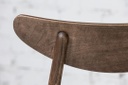 Chaise artisanale Scandinave avec assise tapissée 8