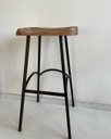 Tabouret haut artisanal sans dossier 4