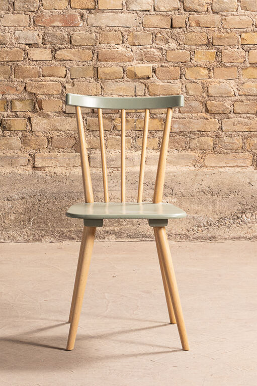 Chaise à barreaux relookée 1