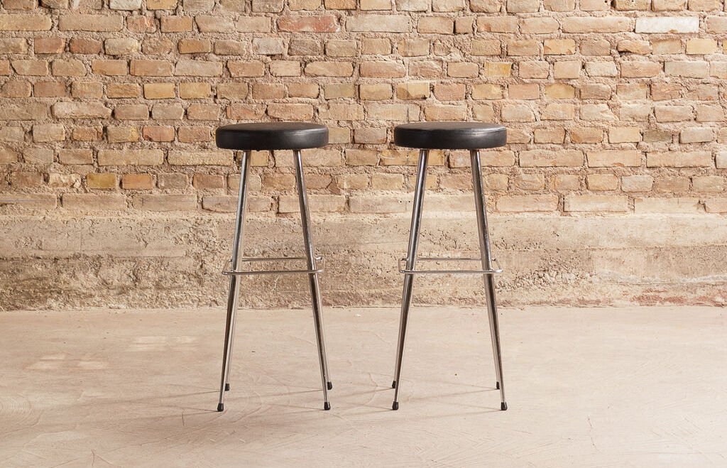 Tabouret Vintage Pieds Acier Chromé 1
