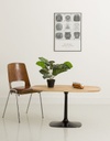 Table basse en noyer pied central 1