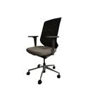 Fauteuil de bureau Meda Chair Vitra 1