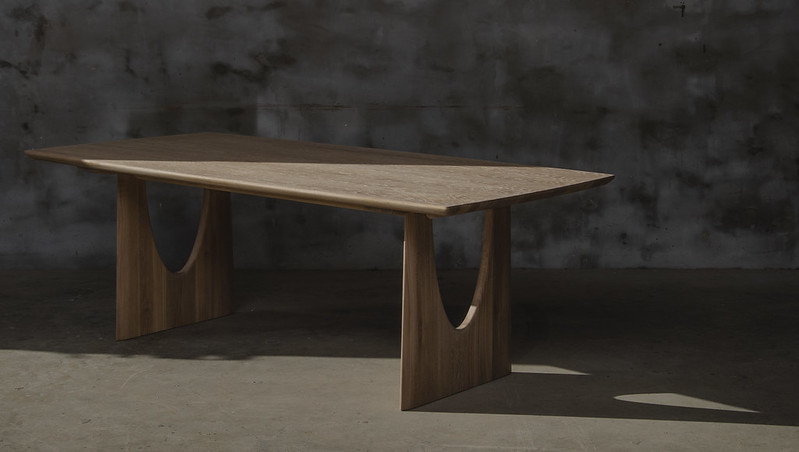 Table Wabi en chêne massif 4