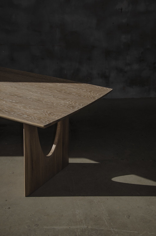 Table Wabi en chêne massif 5