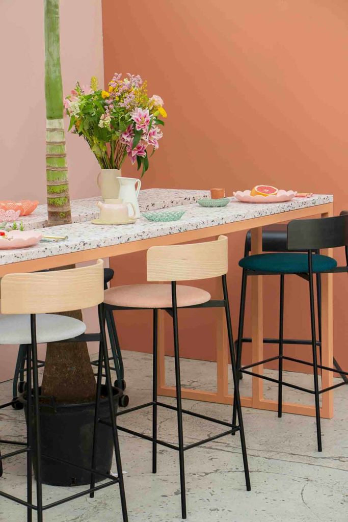 Table Flamingo individuelle haute en terrazzo 2