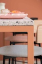 Table Flamingo individuelle haute en terrazzo 4