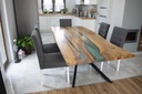 Table Wild résine epoxy pieds croix 1