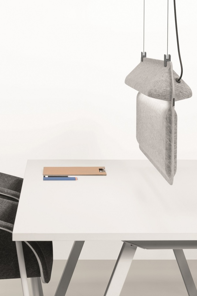 AK 2 Workplace Divider Lamp 3