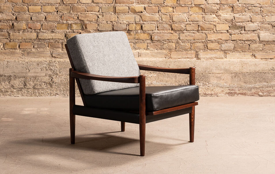 Fauteuil Mid Century rembourré