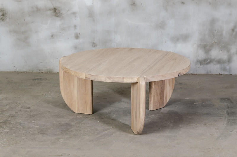 Table basse Sabi en chêne massif